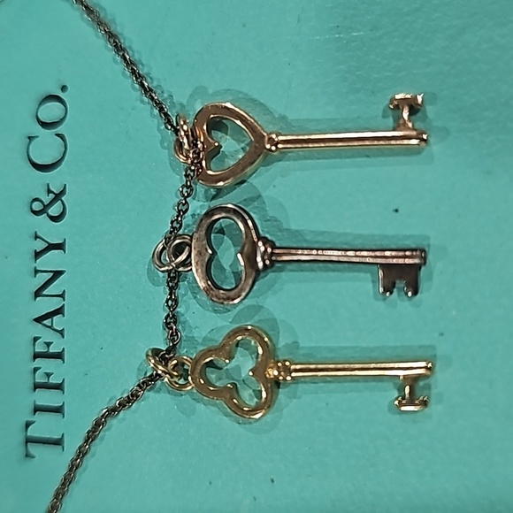 Tiffany & Co. Triple Key Motif Silver Gold Pendant Necklace Ag925 Au750 18in Lg - Picture 6 of 15